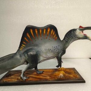 Dinosaur Mesozoic Spinosaurus 1/35 scale statue