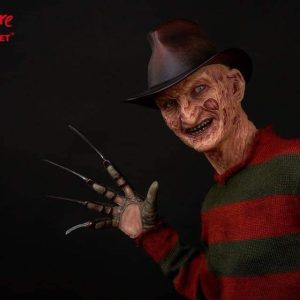 ECC Elite Creature Collectibles Nightmare on the Elm Street Freddy Krueger 1/3 scale Maquette