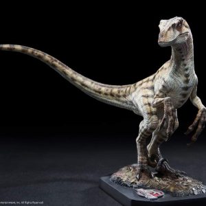 W-Dragon Jurassic Park 3 Licensed Female Raptor 1/10 statue