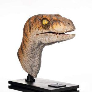 ECC Elite Creature Collectibles Jarassic Park Male Velociraptor Life-Size Bust Statue