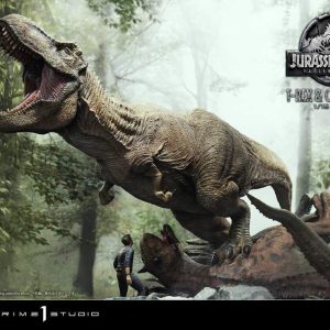 Prime 1 Studio Jurassic 2 World Fallen Kingdom Tyrannosaurus vs Carnotaurus Deluxe Version statue