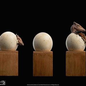 ECC Elite Creature Collectibles Jurassic Park Hatching Pterosaur statue