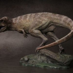 Eden Buster Carcharodontosaurus 1/35 scale statue
